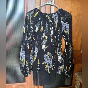 Business casual blouse